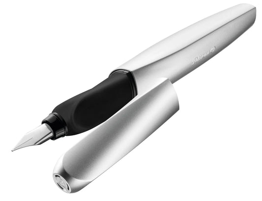 Pelikan Twist Patronenfüller silber M (mittel)  für Rechts- u. Linkshänder