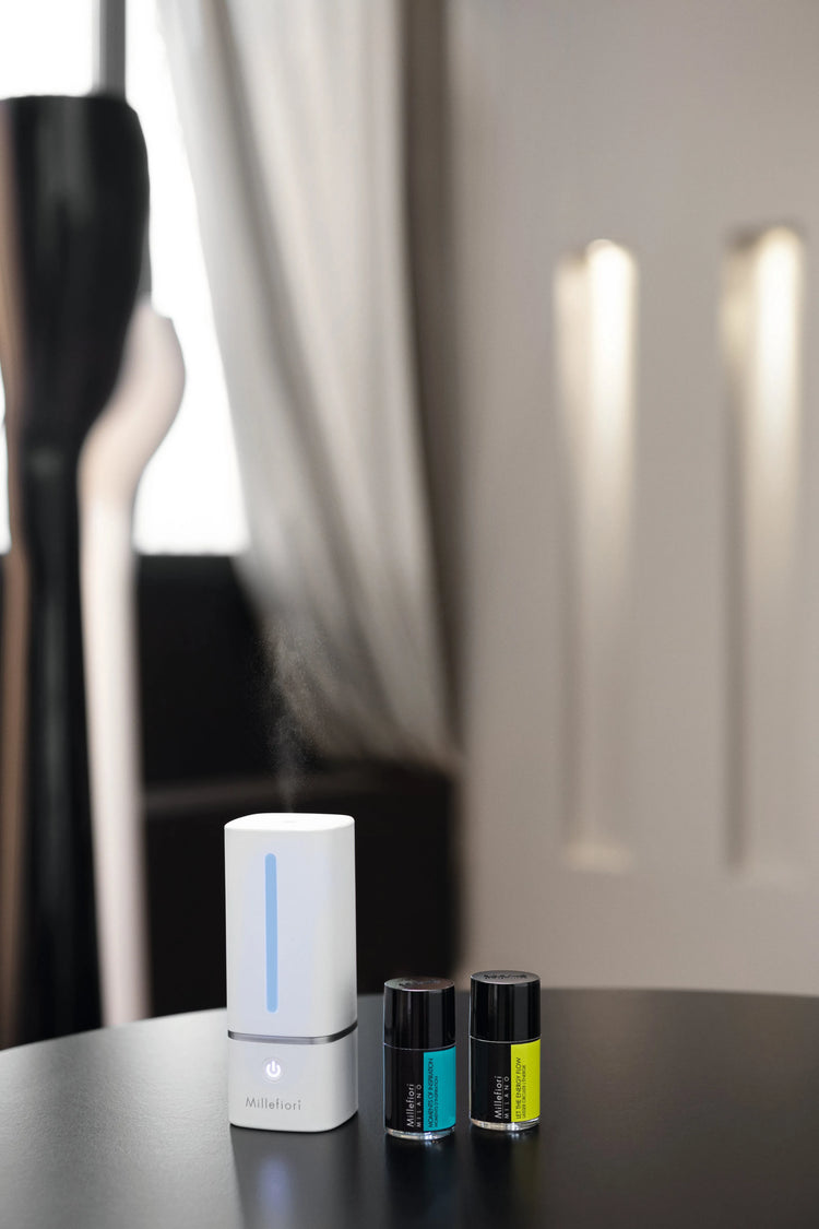Millefiori Moveo tragbarer Diffuser mit Farbwechsler weiß matt ohne Wasser!