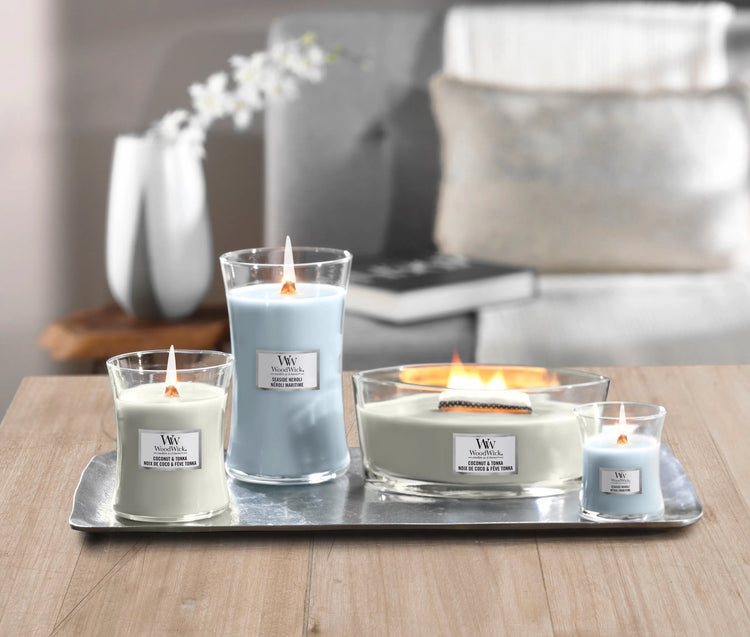 WoodWick mini Duftkerze im Sanduhrglas mit knisterndem Docht, Wood Smoke, bis zu 20 Stunden Brenndauer